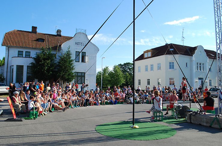Nycirkusföreställning i Everöd, kultur har stor betydelse för en levande region.