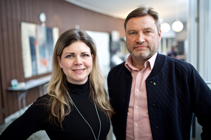 Sofia Jarl, toppkandidat landstingvalet och Peter Helander, riksdagsledamot