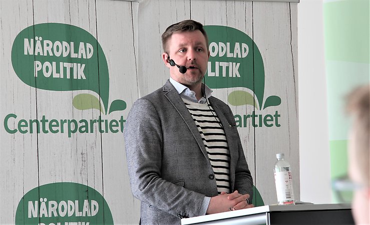 Fredrick Federlay på besök under Östergötlands distriktsstämma 2018