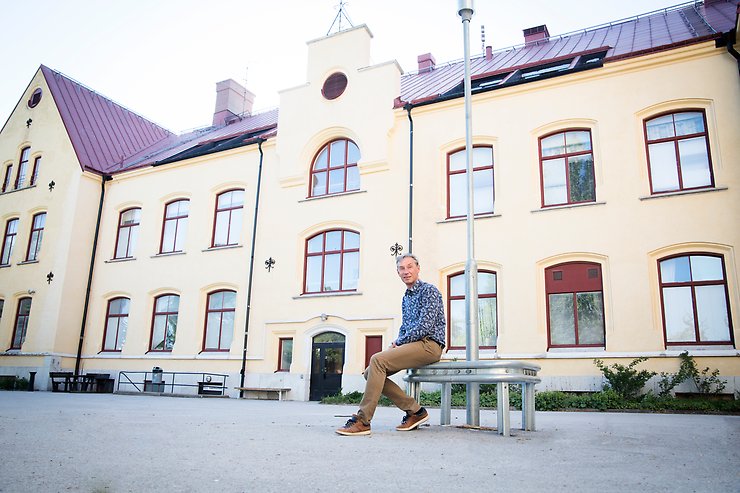 Stefan Nypelius på Solbergaskolans skolgård
