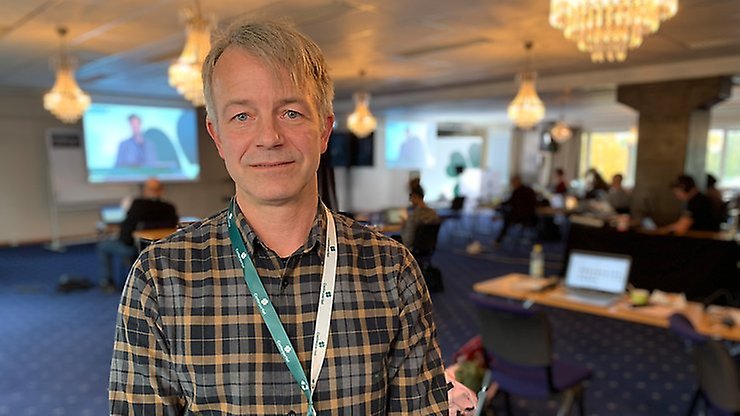 Fredrik Rönn på den digitala partistämman