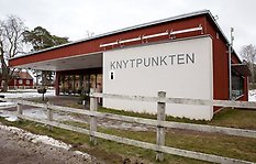 Foto: https://konstokultur.se/knytpunkten-stromsholm/
