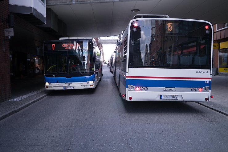 bussar, lokaltrafik